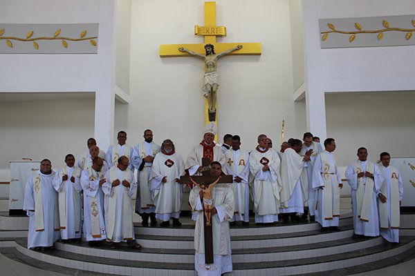 Missa solene marca o encerramento do Ano Jubilar da Diocese de Irecê na Catedral Bom Pastor