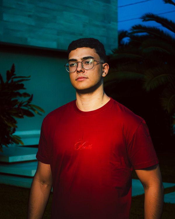 Arthur Moitinho, empreendedor de Irecê e fundador da marca Hustle Culture